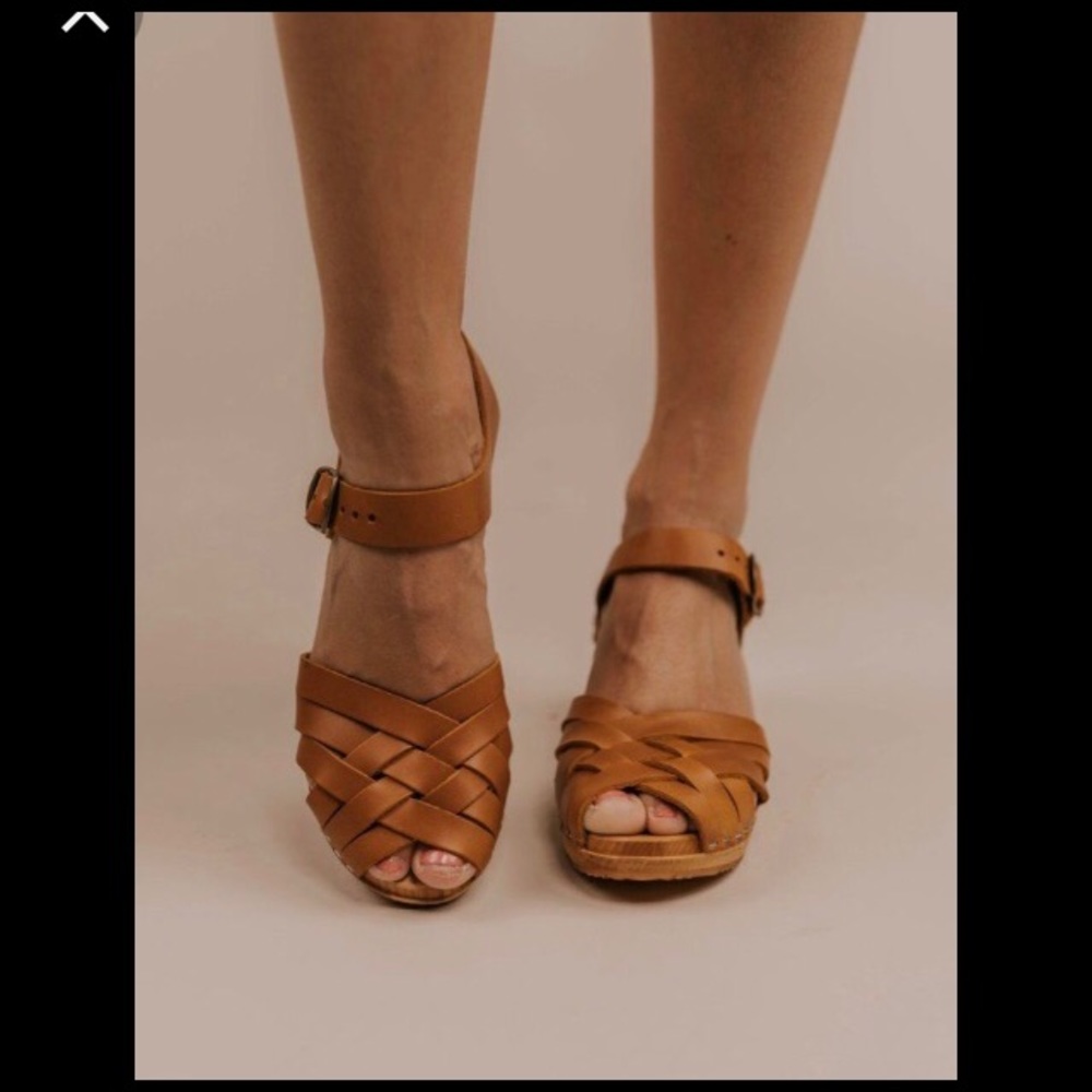 Mia Betty Woven Leather Clog Heeled Saltwater Sandals, size 7